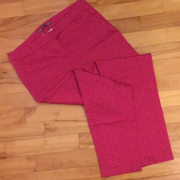 Smart Set, pink Capri pants in size 8 - Picture 3 of 7